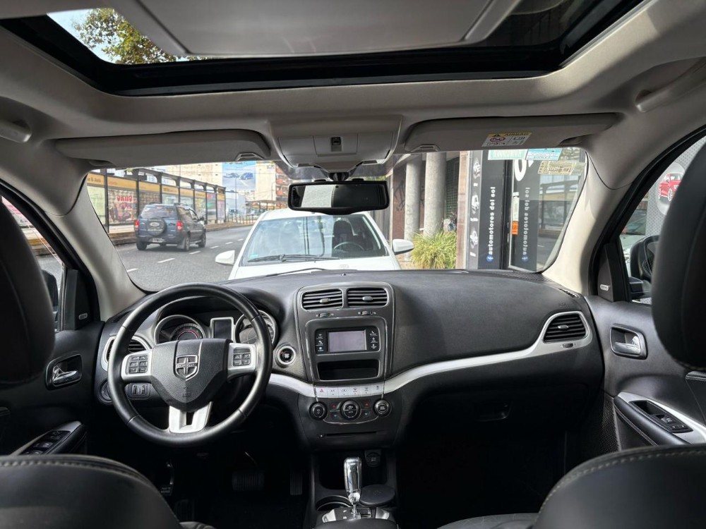 Dodge Journey SXT — foto 2